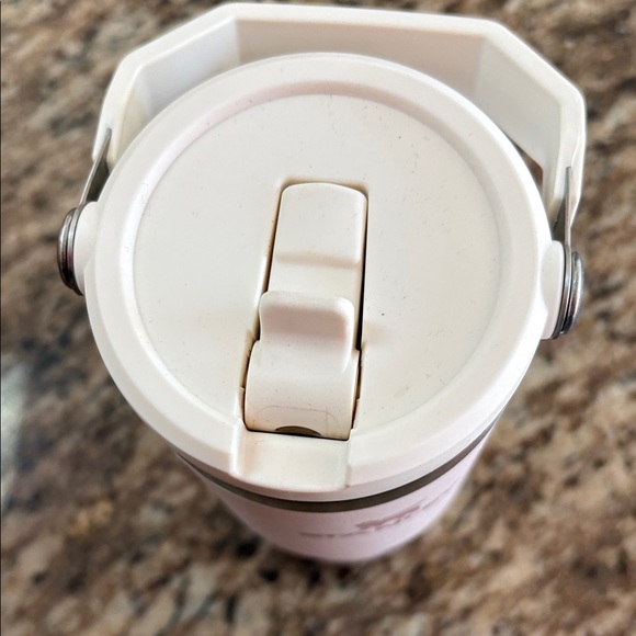 Stanley Blush Pink Insulated Tumbler - Picture 2 of 3